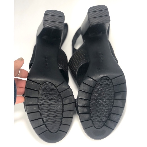 Clarks Block Heels Mesh Sandals LIKE NEW Size 10 - Picture 5 of 8